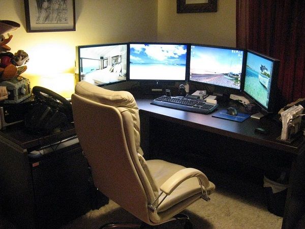 The (short) history of my (sick) poker setup